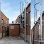 cat-ladder-installation-guide-for-uae-industrial-buildings